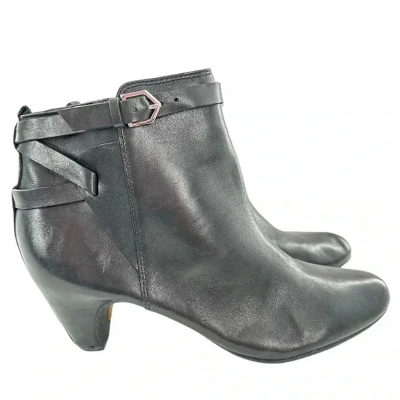 Sam Edelman Women Sam Edelman Maddox womens ankle booties size 9 41 black leather belted boots